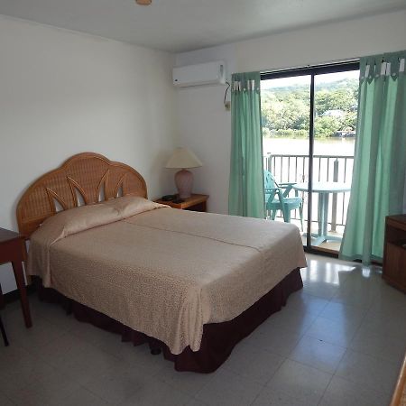 Esa Bay View Hotel Colonia Bagian luar foto