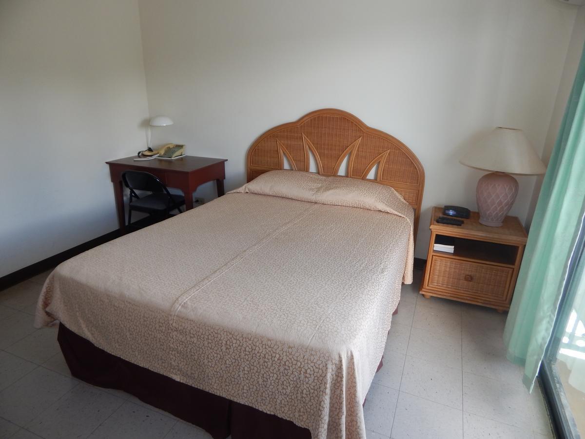 Esa Bay View Hotel Colonia Bagian luar foto